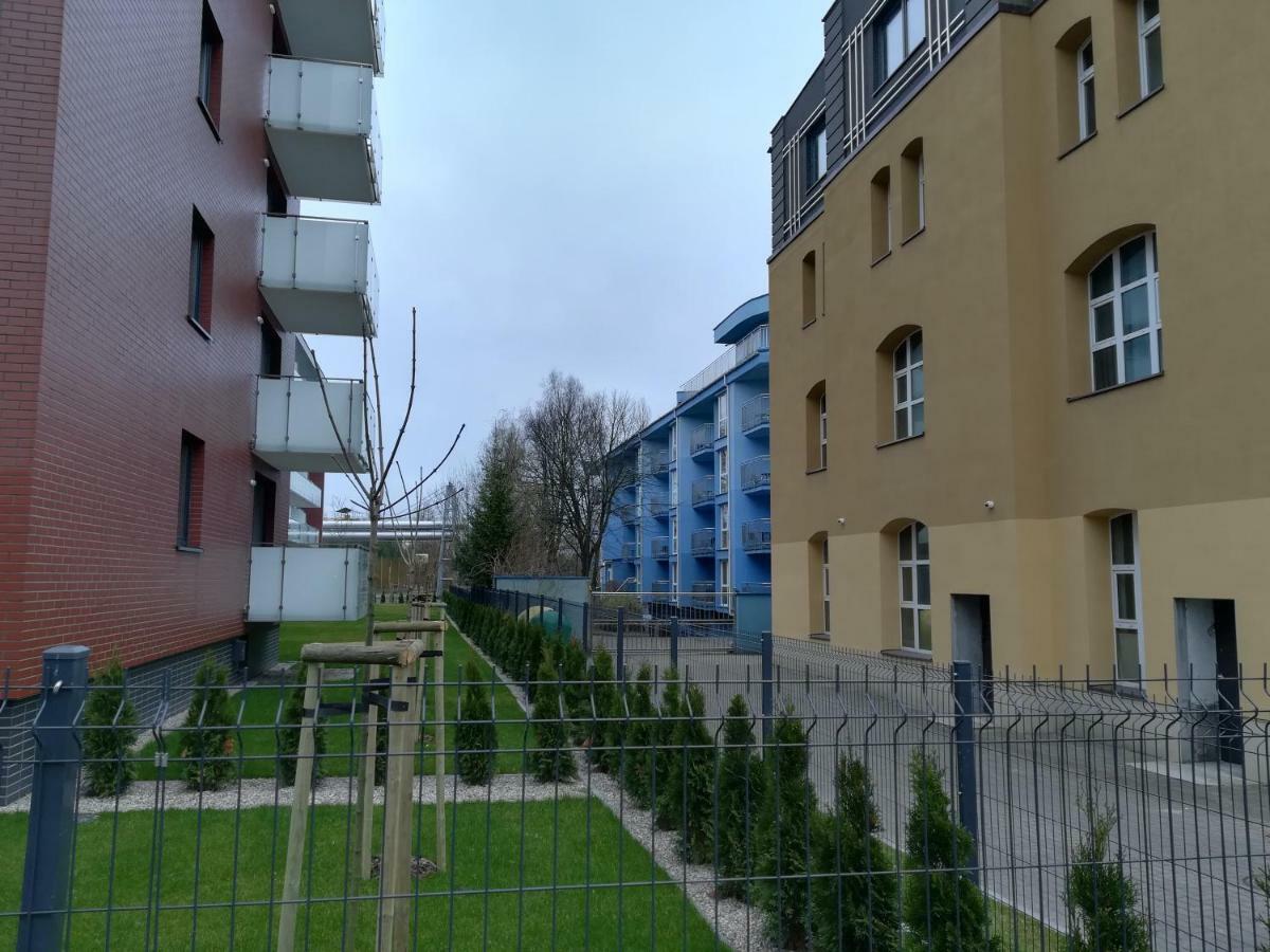 Apartament Z Balkonem Lazur 250M Od Morza Kolberg Exterior foto